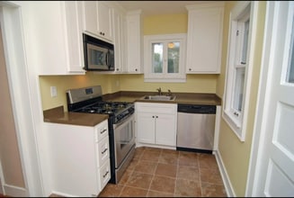 4852 Drew Ave S in Minneapolis, MN - Building Photo - Building Photo