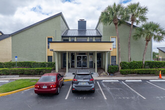 Destiny Springs in Altamonte Springs, FL - Building Photo - Building Photo