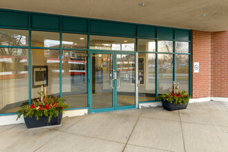 The Beach Condominiums 4 in Toronto, ON - Building Photo - Building Photo