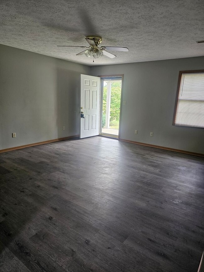 1830 Scherm Rd in Owensboro, KY - Building Photo - Building Photo