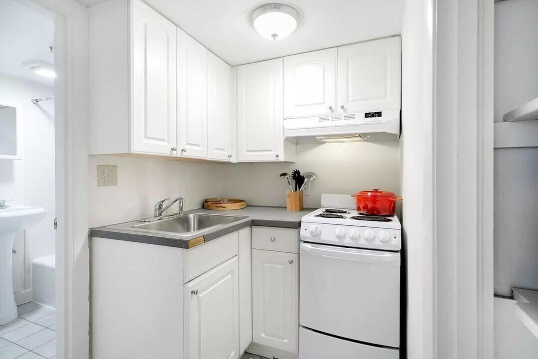 529 Beacon St, Unit 4A in Boston, MA - Foto de edificio