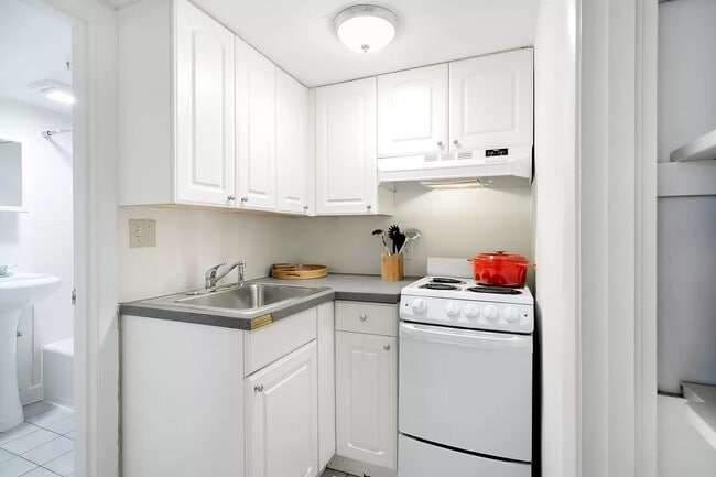 529 Beacon St, Unit 4A
