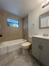 2207 N Hastings St in Orlando, FL - Building Photo - Building Photo