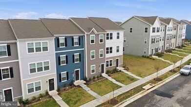 336 Mineral Springs Rd in Ranson, WV - Building Photo - Building Photo