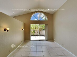 3401 NW 70th Ave in Margate, FL - Building Photo - Building Photo