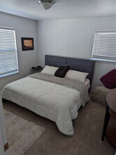 3804 Sierra Madre Dr NE in Albuquerque, NM - Building Photo - Building Photo