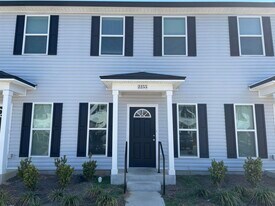 2255 Del Carmel Way in Tallahassee, FL - Building Photo