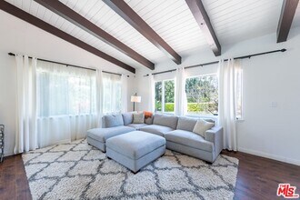 905 Hartford Way in Beverly Hills, CA - Building Photo - Building Photo