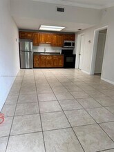 7210 Southgate Blvd in Tamarac, FL - Building Photo - Building Photo