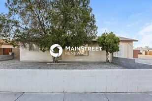4301 N 59th Ave in Phoenix, AZ - Building Photo