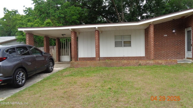 1204 Crown Dr in Jacksonville, FL - Building Photo - Building Photo