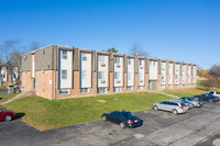 Point Place Apartments photo'