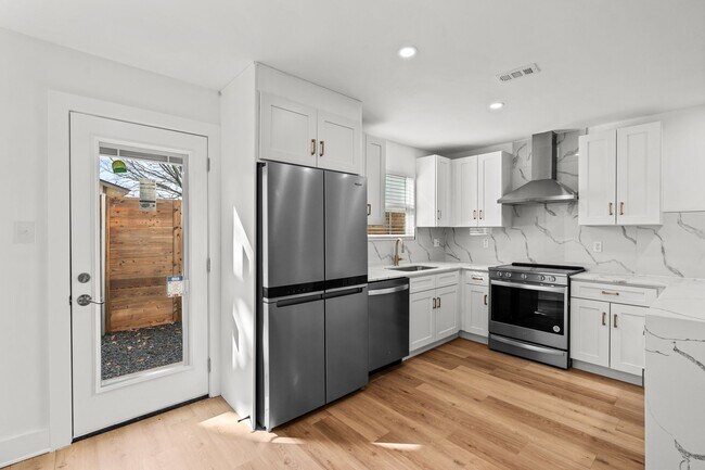 Raintree Luxury Apartments