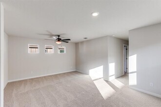 2022 Alice Jay Wy in Round Rock, TX - Foto de edificio - Building Photo