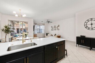 453 Rainbow Springs Ter in Royal Palm Beach, FL - Building Photo - Building Photo