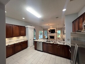 110 White Dogwood Ln in Pooler, GA - Building Photo - Building Photo