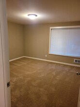 10110 NE 60th St in Kirkland, WA - Building Photo - Building Photo