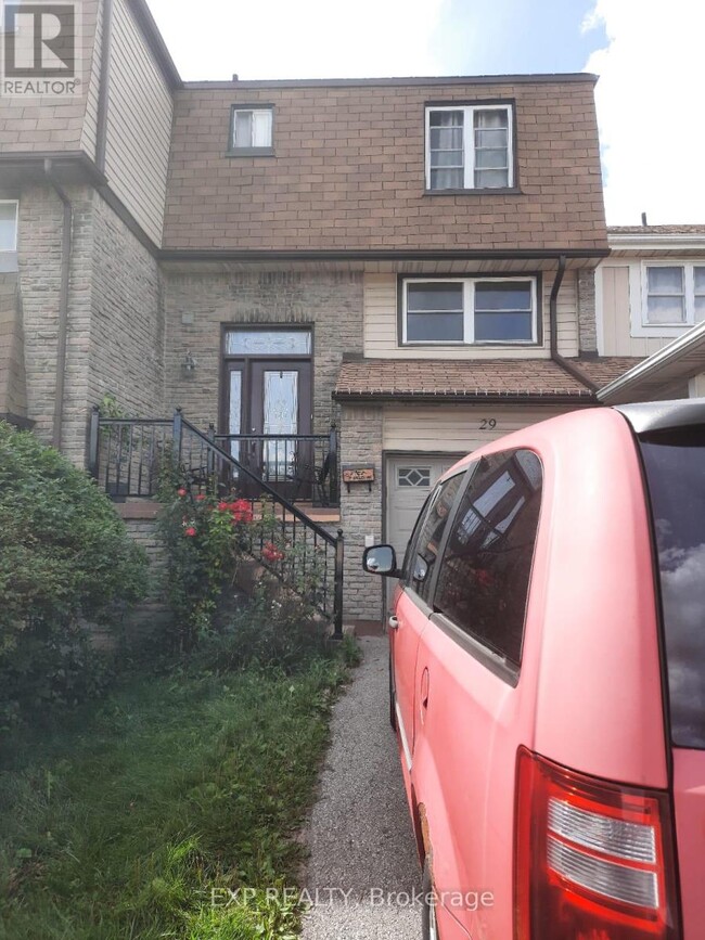 29 Fanshawe Dr