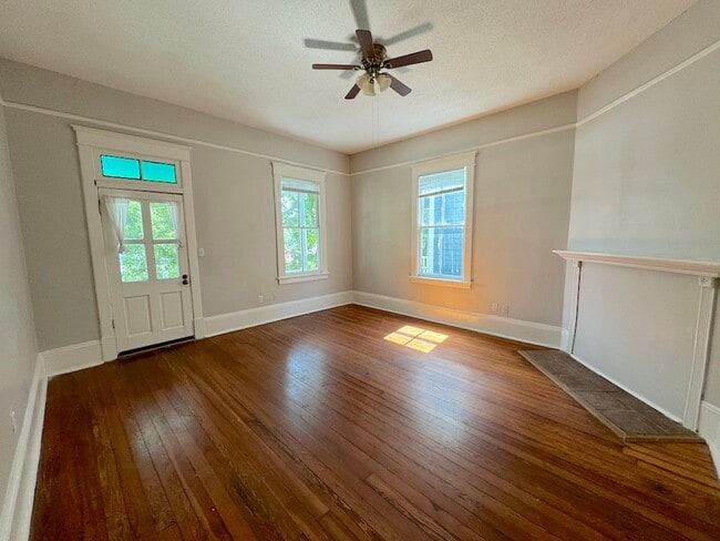 119 E 40th St in Savannah, GA - Building Photo - Building Photo