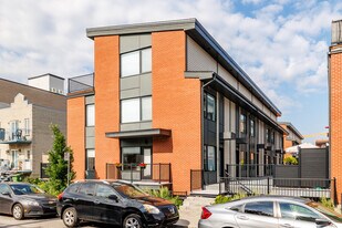 1 Provost Rue in Lachine, QC - Building Photo