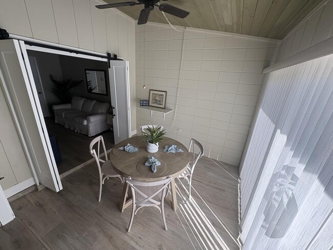 907A Gibbs Rd in Venice, FL - Building Photo - Building Photo