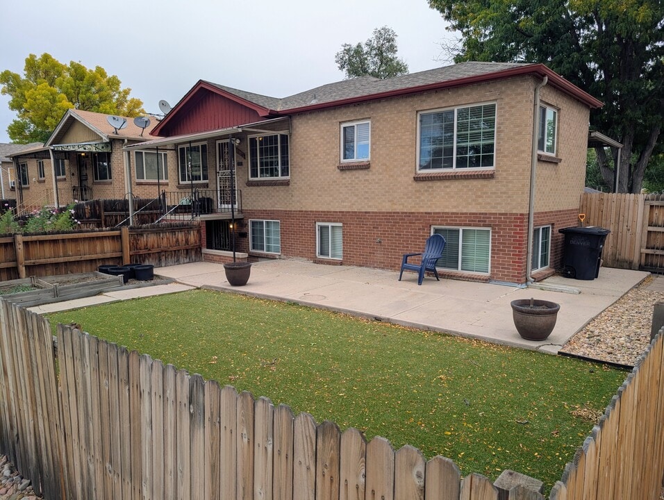 2110 King St in Denver, CO - Building Photo