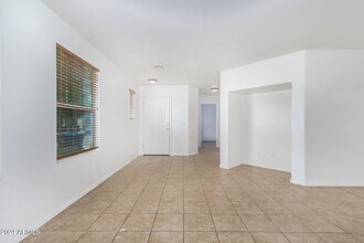 2261 S Ponderosa Dr in Gilbert, AZ - Building Photo - Building Photo