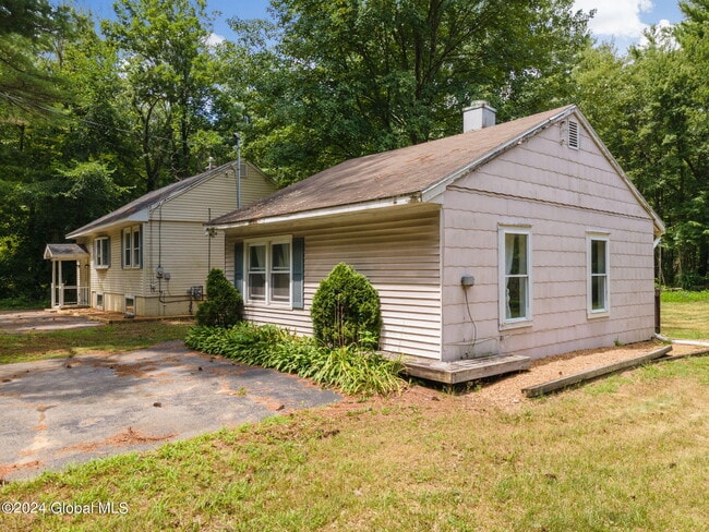 293-295-295 Church Rd