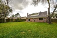 2110 Whiteback Dr photo'