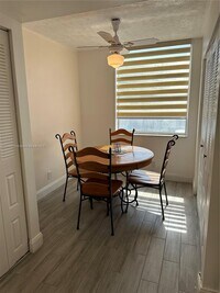 11 Willowbrook Ln photo'