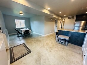 583 N 400 E, Unit B in Pleasant Grove, UT - Building Photo - Building Photo