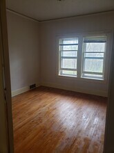 1517 Waverly Ave in Duluth, MN - Foto de edificio - Building Photo