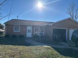 203 Ridge St, Unit 203 Ridge St duplex in Morton, IL - Building Photo