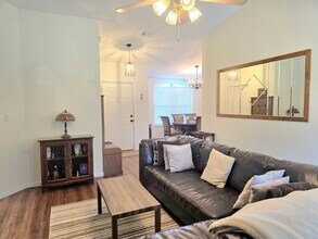 11031 Bridge Creek Dr in Pensacola, FL - Building Photo - Building Photo