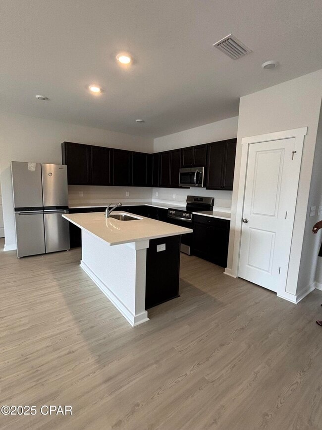 1080 Blazing Star St in Panama City, FL - Building Photo - Building Photo