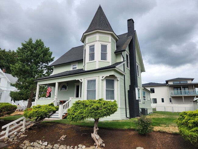 property at 1170 Peace Portal Dr