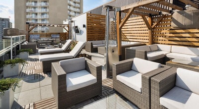 Park Square Apartments in Edmonton, AB - Building Photo - Building Photo