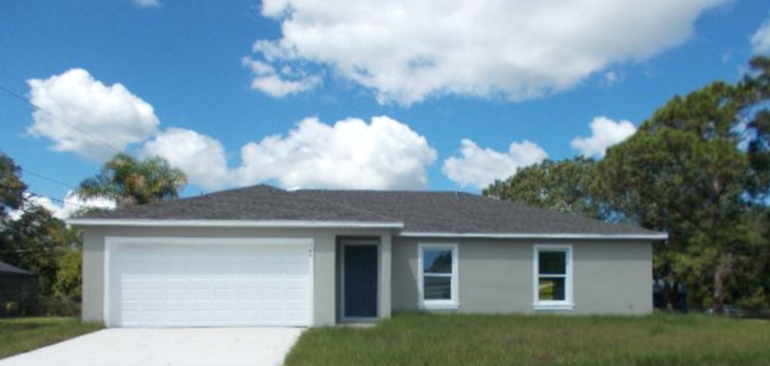 760 Montana Ave SE in Palm Bay, FL - Building Photo