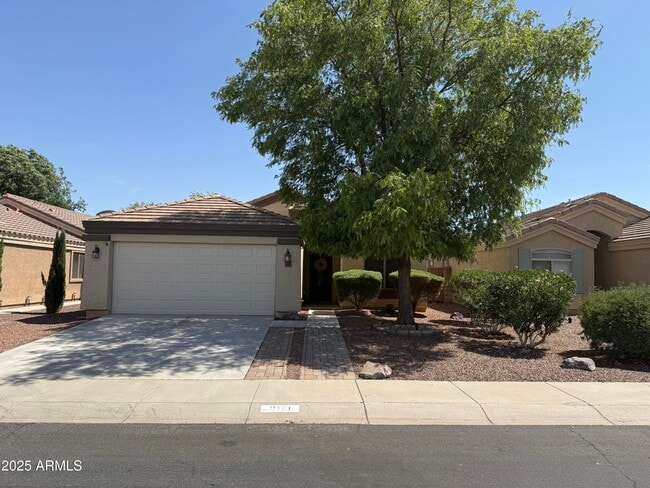 property at 11761 W Dos Rios Dr