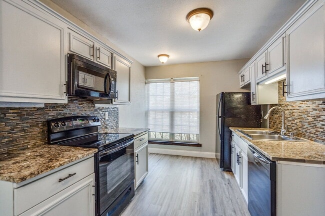 property at 529 W Lookout Dr