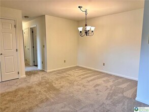 938 Cold Spring Rd in Allentown, PA - Building Photo - Building Photo