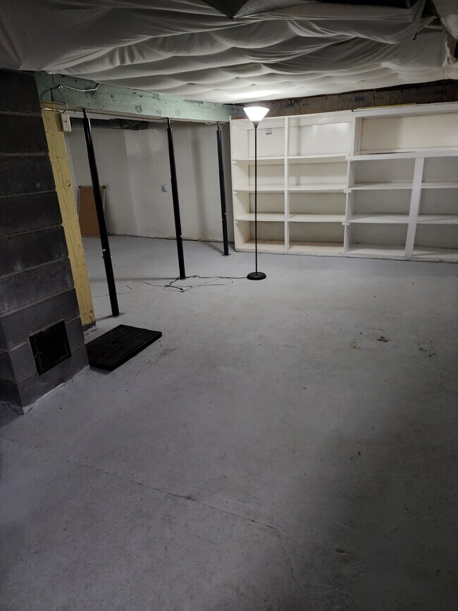 1307 South Lincoln Road in Escanaba, MI - Building Photo - Building Photo