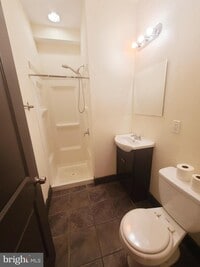 1732 Fontain St photo'