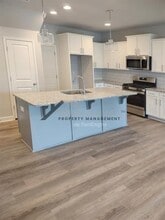 127 McDowell Ln in Mebane, NC - Building Photo - Building Photo