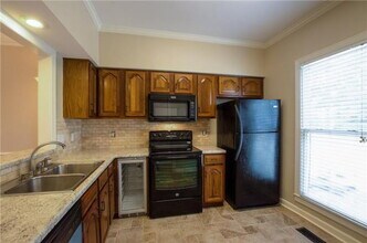 609 Boyd Mill Ave in Franklin, TN - Building Photo - Building Photo