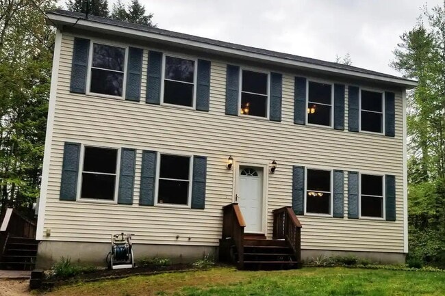 property at 61 Westwood Dr