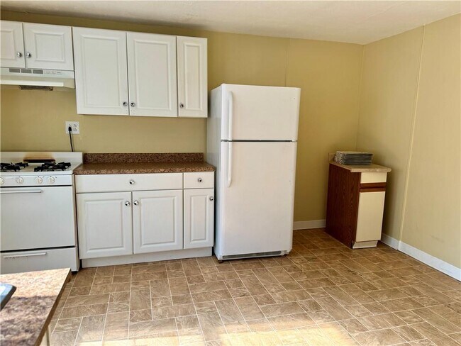 26 E Main St in Walden, NY - Building Photo - Building Photo