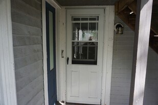 7 Friend St in Kennebunk, ME - Building Photo