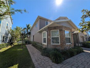 2203 Chatham Pl Dr in Orlando, FL - Building Photo - Building Photo