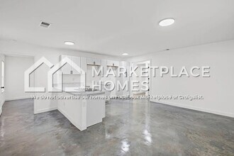 1375 Cooper St in Memphis, TN - Building Photo - Building Photo